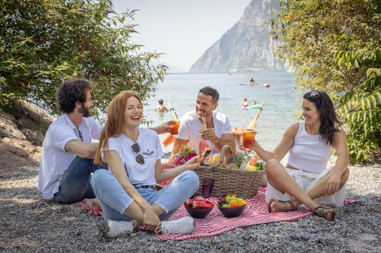 Aris Apartments & Sky Pool - Tonelli Hotels - Adult Friendly Riva del Garda Exterior photo